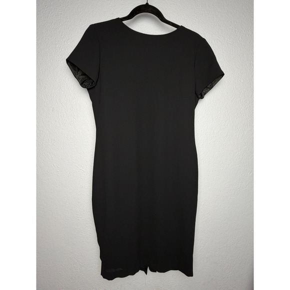 Liz Claiborne Dresses & Skirts - Vintage Liz Claiborne Shift Dress Women's Size 4 Black Short Sleeve Back Zip